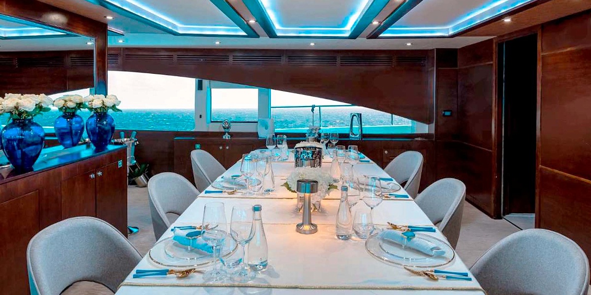 Аренда супер яхты Stardom в Дубае, ОАЭ